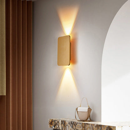 Modern LED Metal Wall Light – Designer Interior Lighting 0