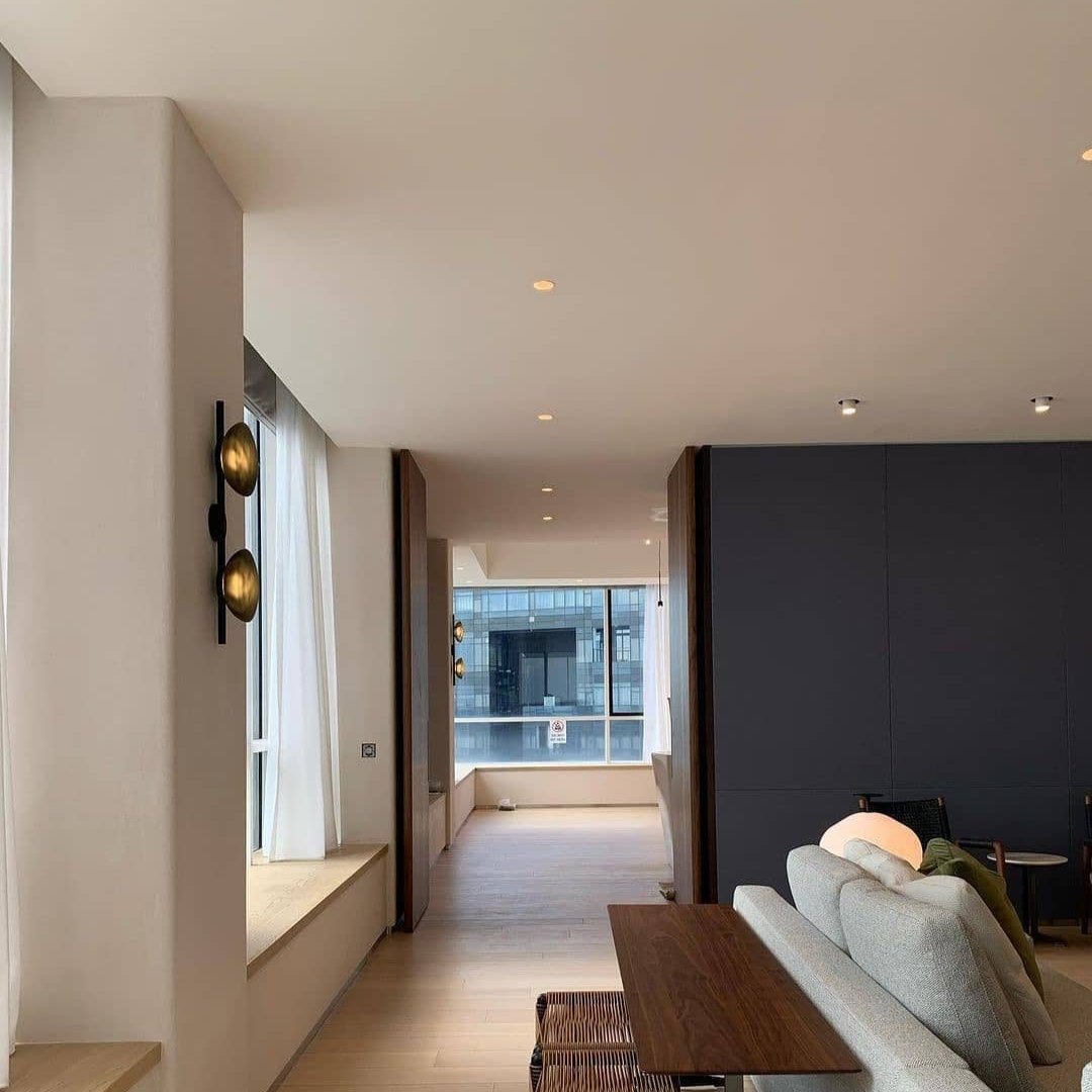 Elara Haus Vertical Dual-Light with Rippled Glass Shades